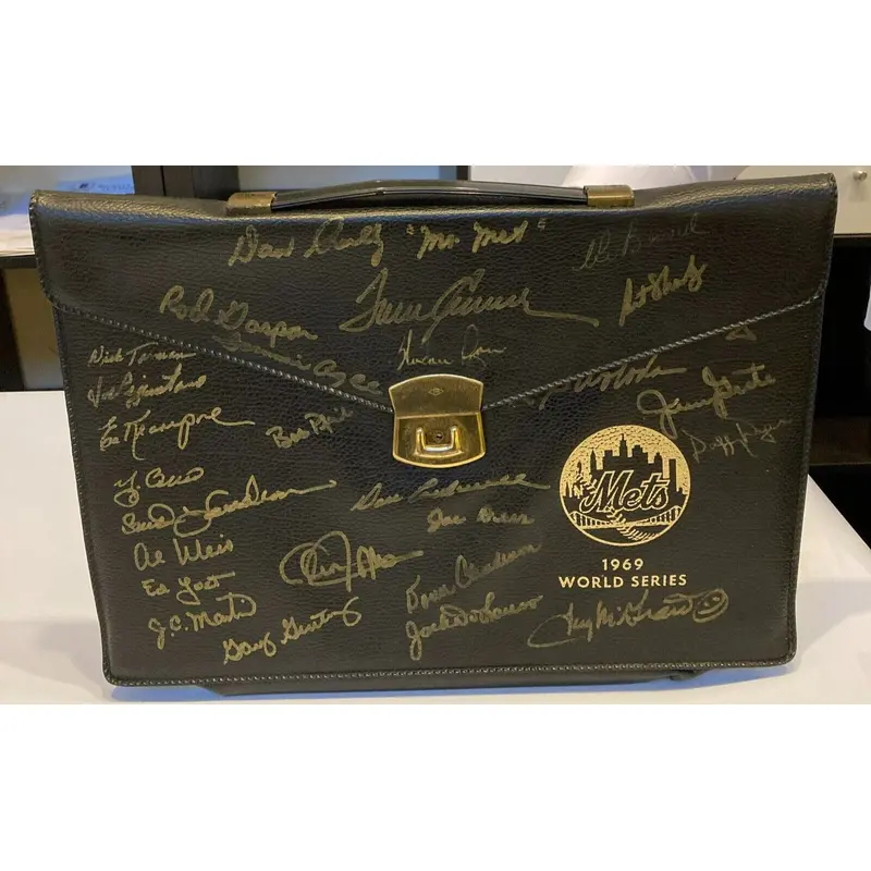 1969 New York Mets World Series Champs Signed Vintage 1969 Leather Bag JSA COA