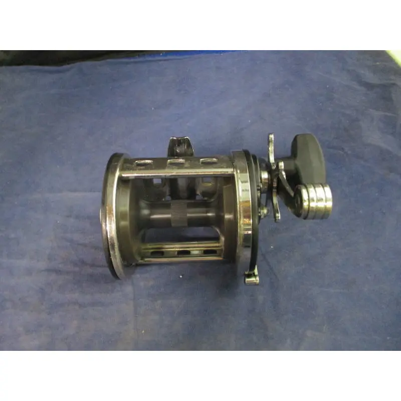 Used Penn Jigmaster Star Drag Size 500 Reel