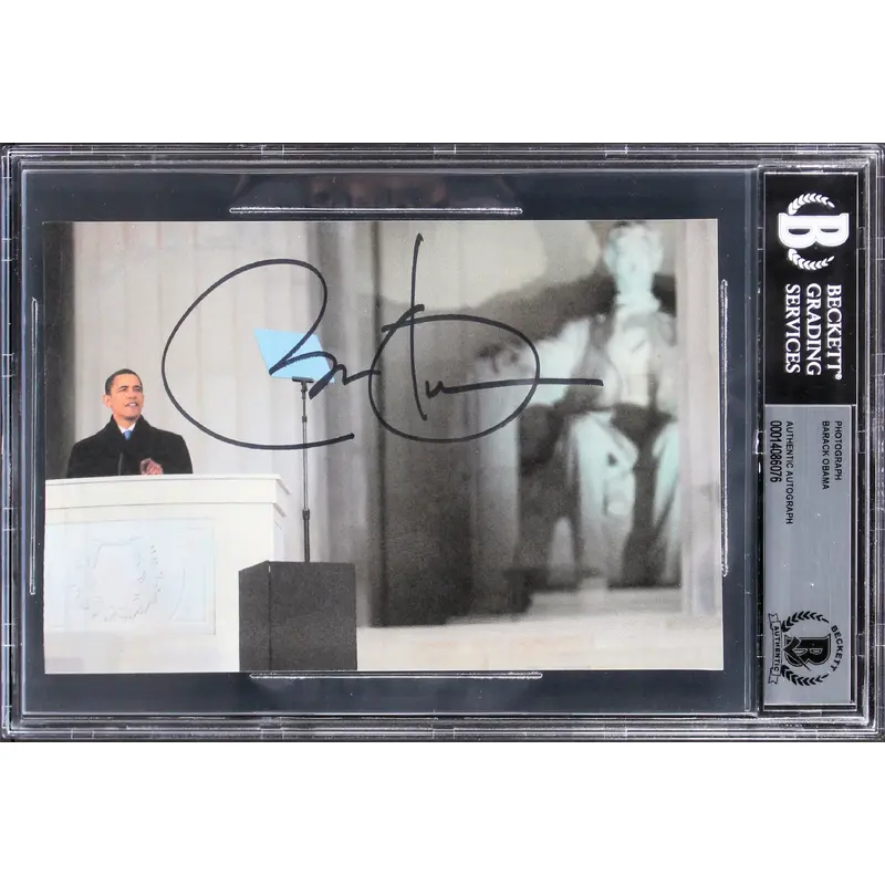 Barack Obama Authentic Signed 4.5x7 Photo Auto Graded Gem Mint 10! BAS Slabbed