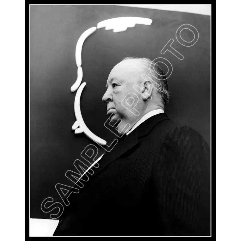 Alfred Hitchcock 11X14 Photo - 3191