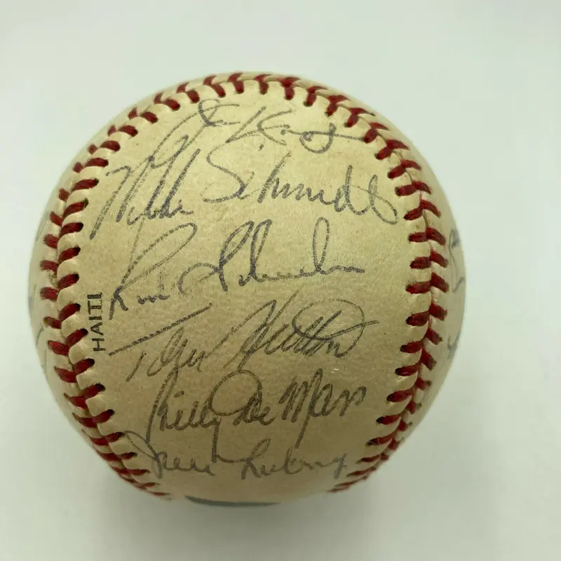 Mike Schmidt 1976 Philadelphia Phillies Team Signed Baseball