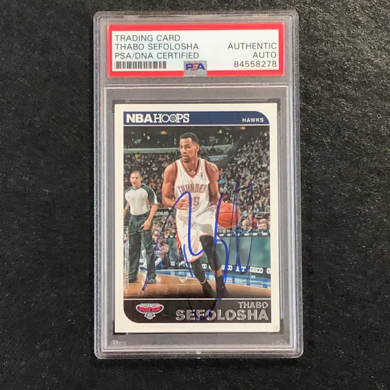 2014-15 NBA Hoops #149 Thabo Sefolosha Signed Card Auto PSA/DNA Slabbed Hawks