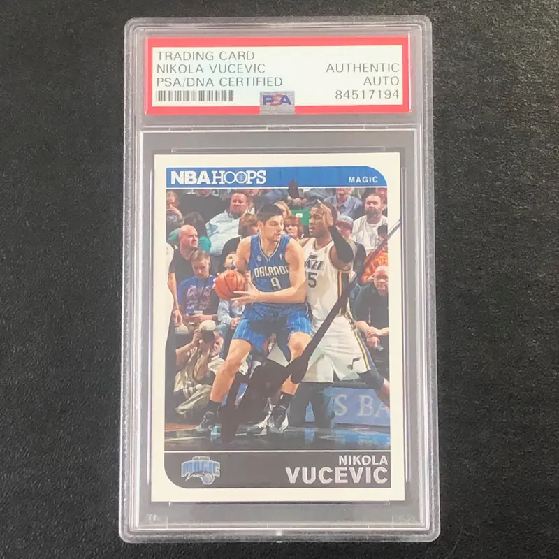 2017-18 NBA Hoops #117 Nikola Vucevic Signed Card AUTO PSA Slabbed Magic