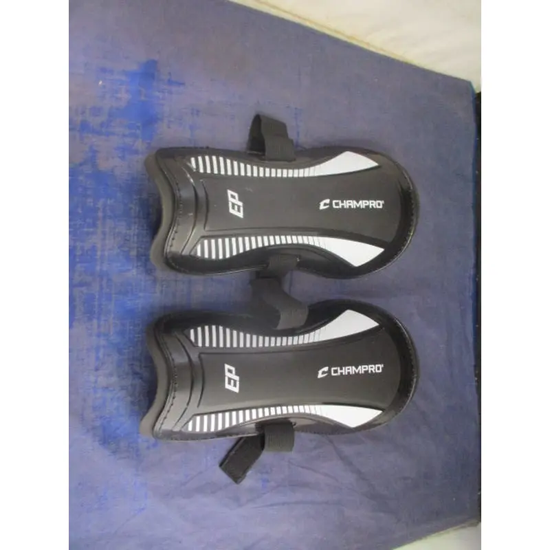 Used Champro D3 Molded Shin Guards Size Large
