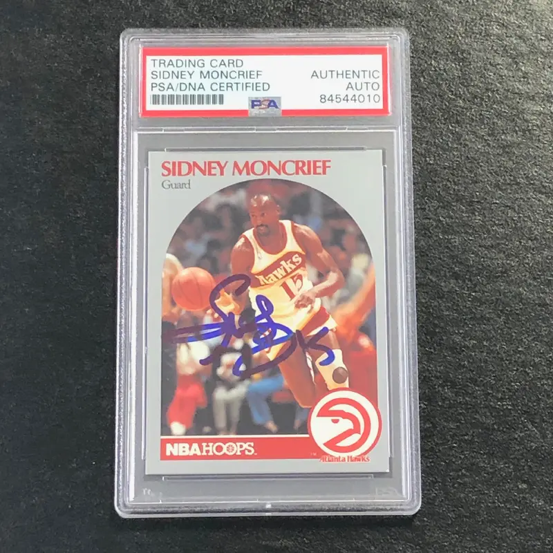 1990-91 NBA Hoops #402 Sidney Moncrief Signed Card AUTO PSA Slabbed Hawks