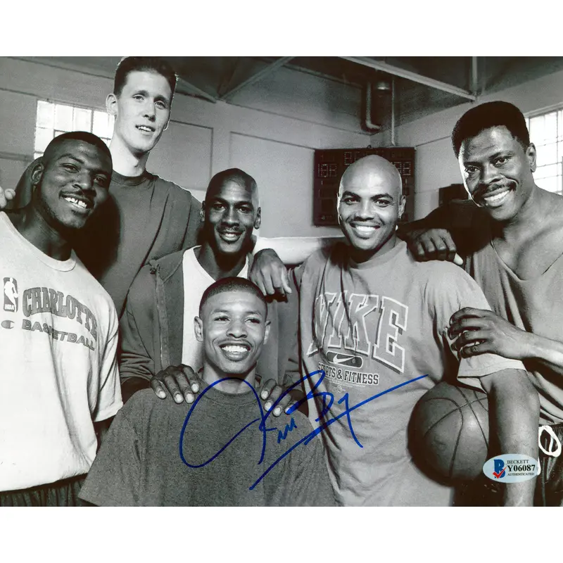 Muggsy Bogues Space Jam Authentic Signed 8x10 Photo Autographed BAS #Y06087