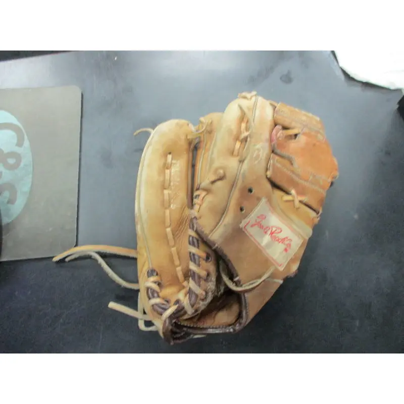 Used Vintage Geo A Reach Co Leather Glove - NEEDS RELACE