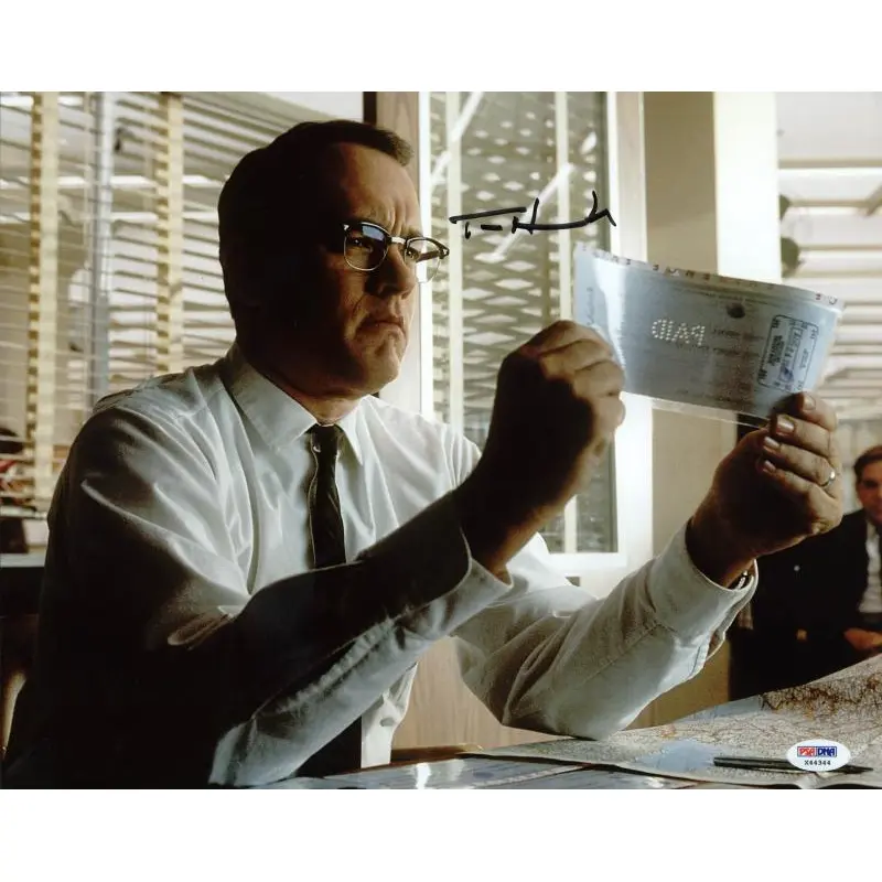 Tom Hanks Catch Me If You Can Signed Authentic 11X14 Photo PSA/DNA #X44344