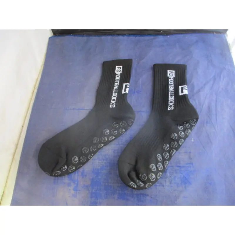 New Black Football/Soccer Grip Socks - OSFM