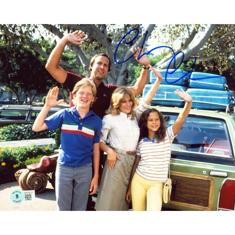 Chevy Chase Vacation Authentic Signed 8x10 Photo BAS Witnessed #WY99774