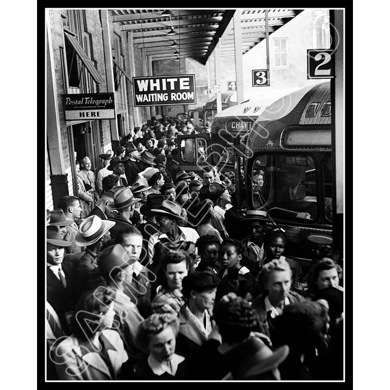1943 Memphis Tennessee Bus Station 8X10 Photo - White Waiting Room - 2539