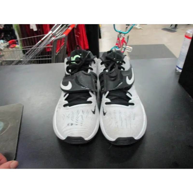 Used Nike KD MID Size 7.5 Basketball Shoes