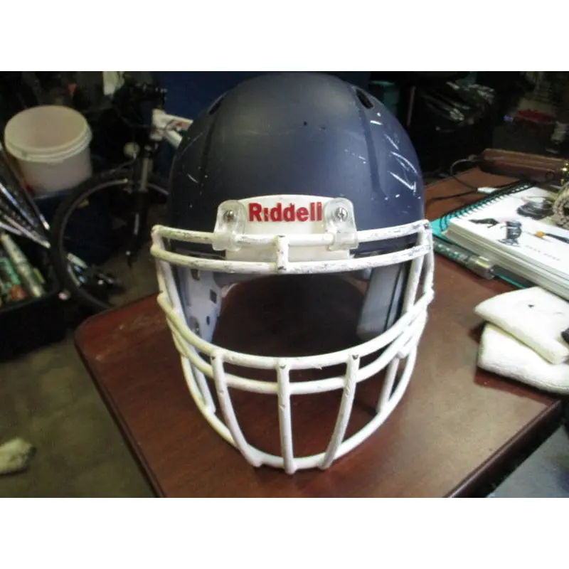 Used 2016 Riddell Navy Football Helmet Size Medium (Missing 1 Jaw Pad)
