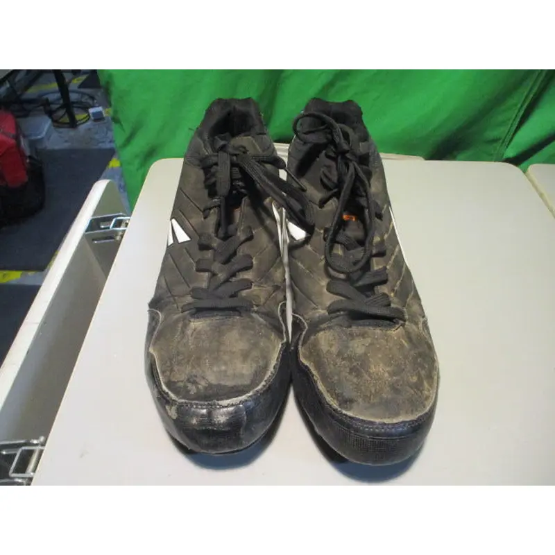 Used Easton Size 13 Baseball Cleats