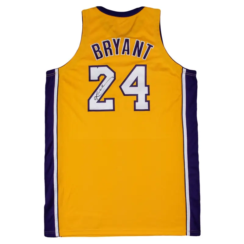 Kobe Bryant Signed Game Used  2007-08 Los Angeles Lakers Jersey Beckett & MEARS