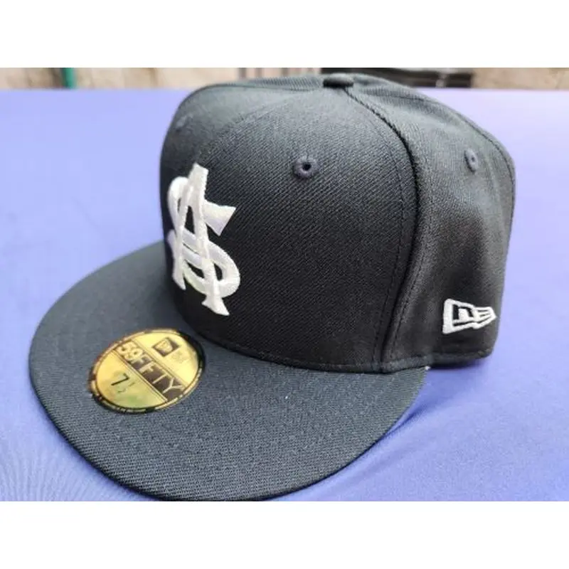 San Antonio Missions Retro SA Black/Metallic Silver 5950