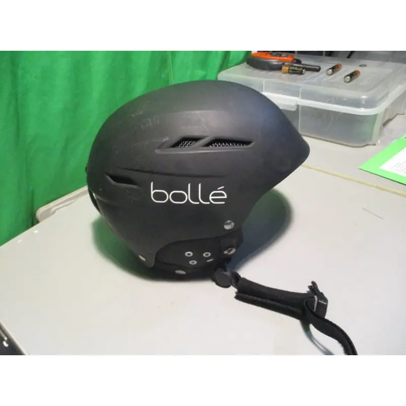 Used Bolle Junior 50 - 54 CM SKi/Snowboard Helmet