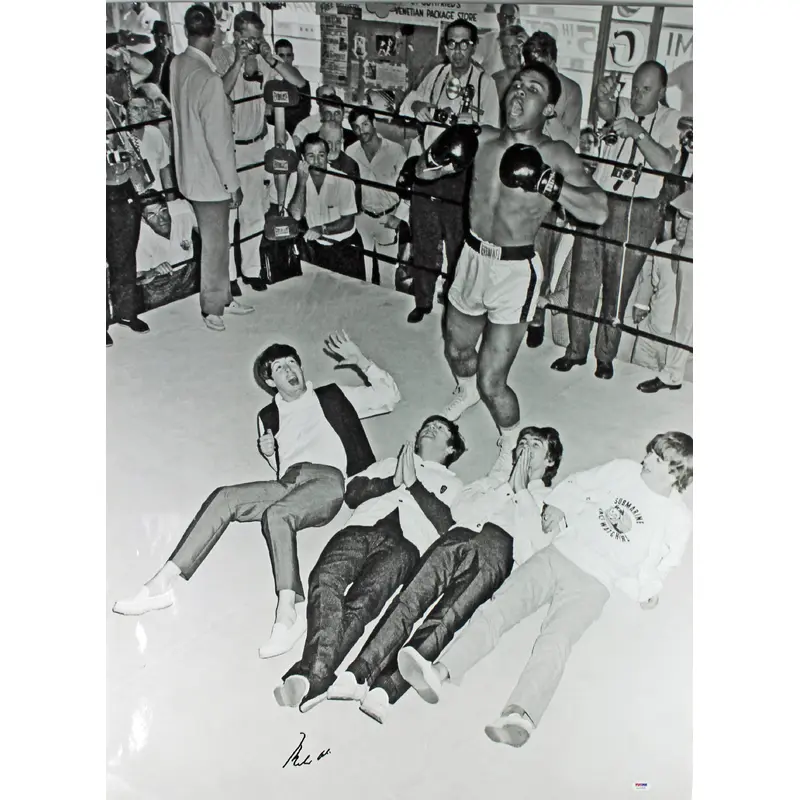 Muhammad Ali Signed 30x40 Photo w/ Graded Gem 10 Autograph! PSA/DNA ITP #4A40555