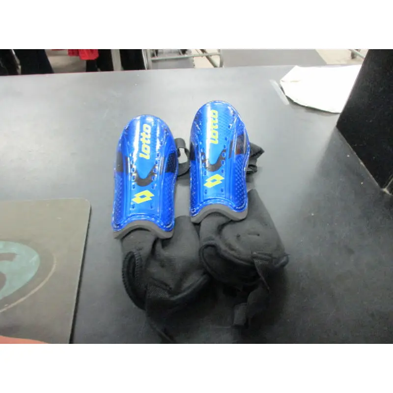 Used Lotto Size Youth Medium Soccer Shin Guards