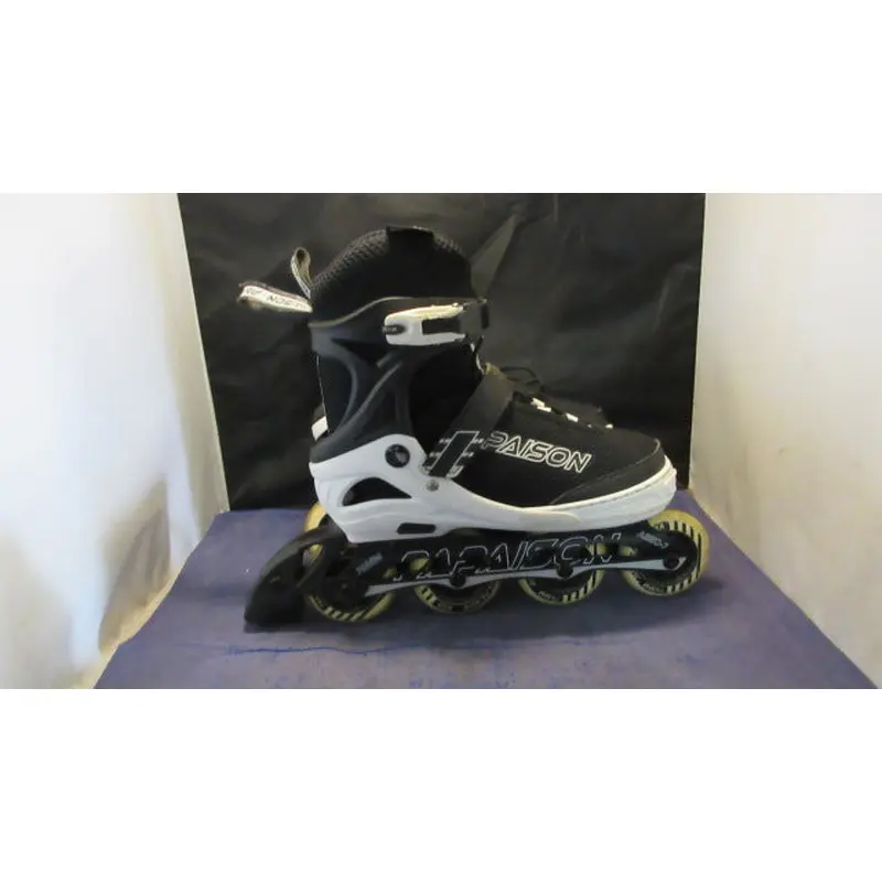 Used Papaison ABEC-7 Adjustable 5- 7.5 Roller Blades