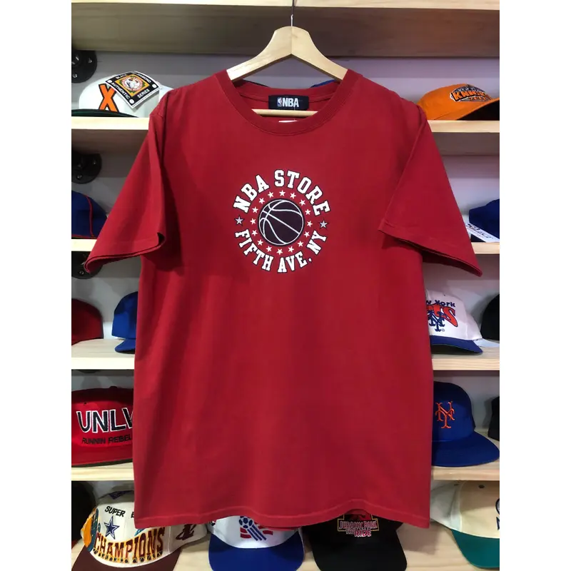Vintage NBA Store Fifth Ave, NY Tee Size Medium