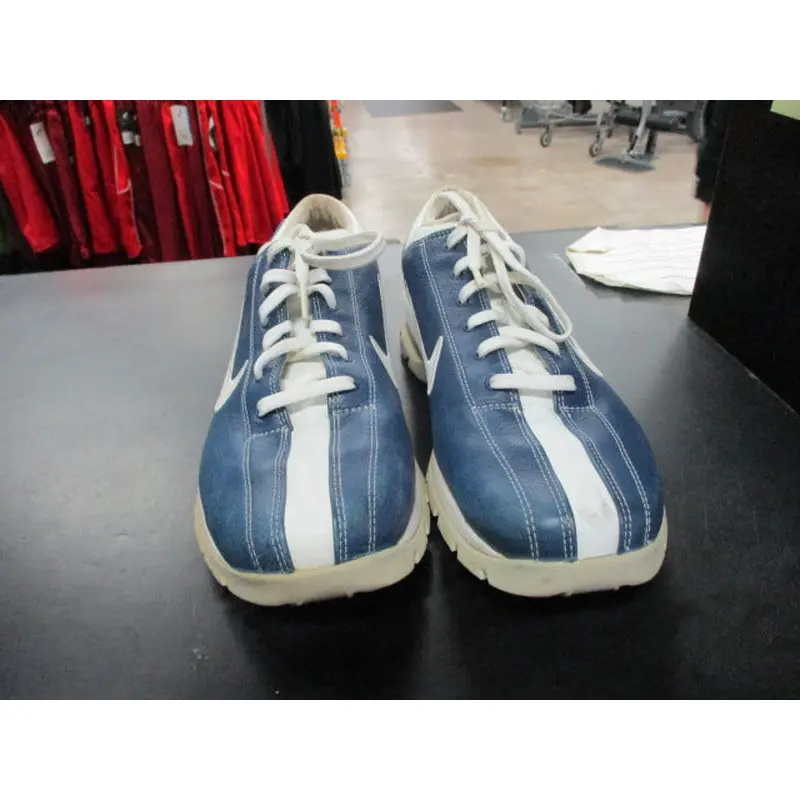 Used Nike Air Max Giddy Up Womens Size 7.5 Golf Shoes (Spikes Are Damaged)