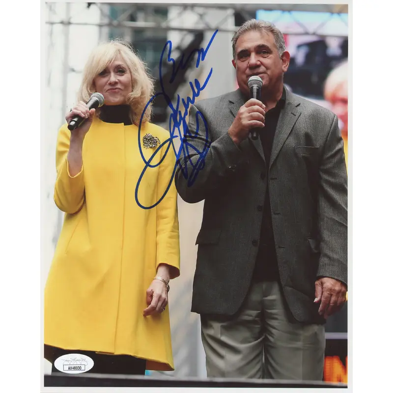 Judith Light Who's the Boss? Authentic Signed 8x10 Photo JSA #AX48030