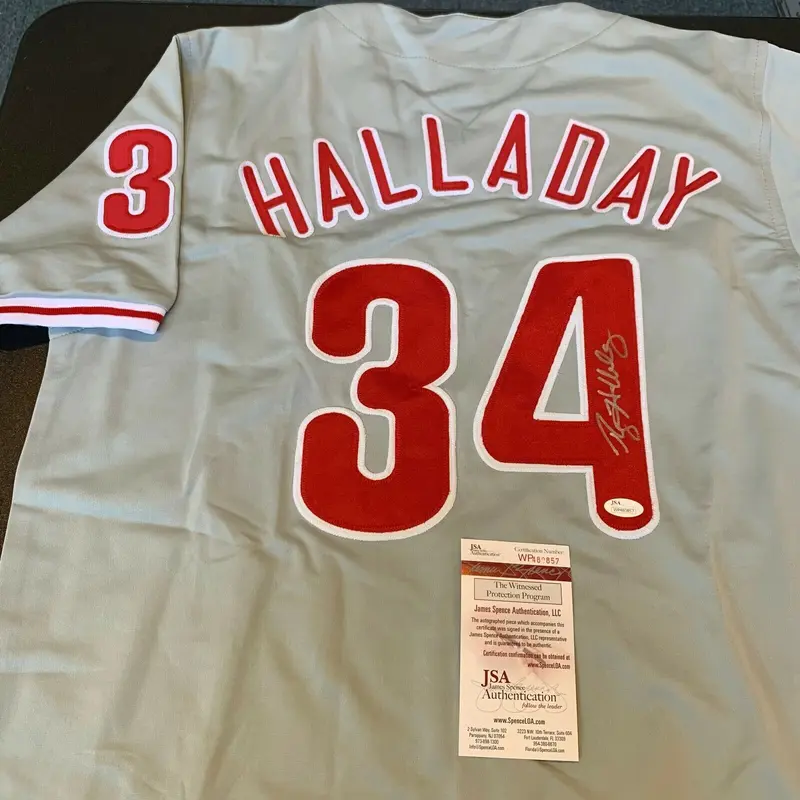 Roy Halladay Signed Autographed Philadelphia Phillies Jersey With JSA COA