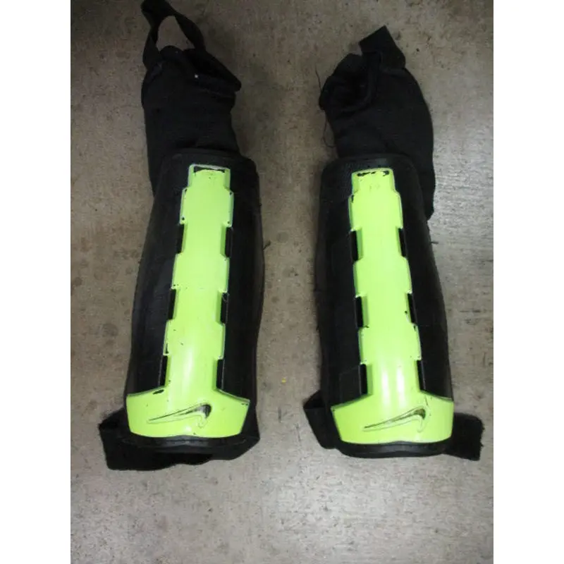 Used Nike Shin Guards Youth Size XS