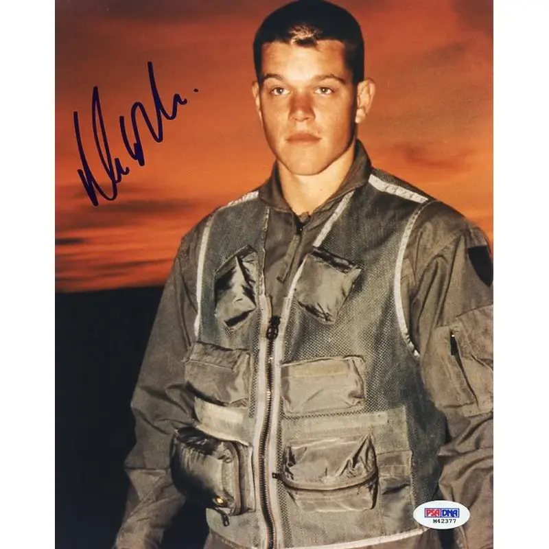 Matt Damon Saving Private Ryan Signed Authentic 8X10 Photo PSA/DNA #M42377