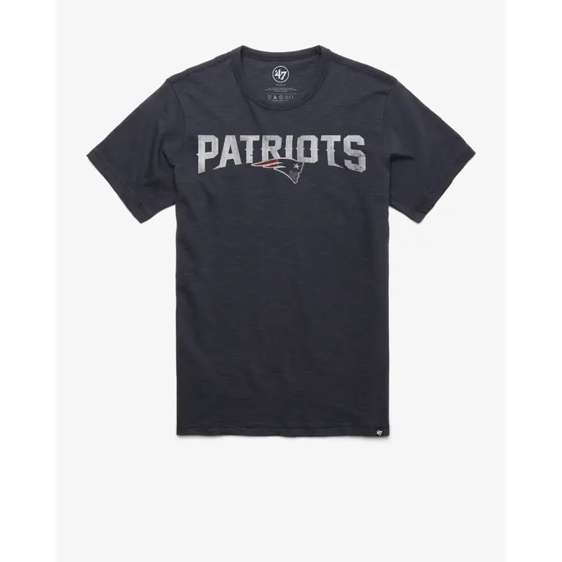 NEW ENGLAND PATRIOTS GRIT WORDMARK '47 SCRUM TEE