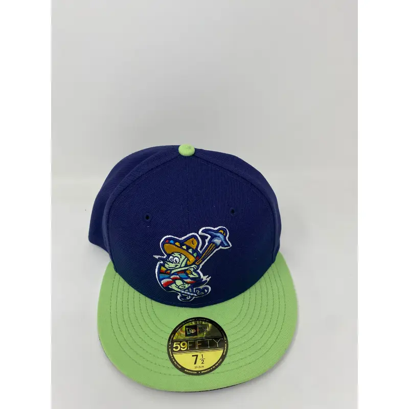 Fitted Rocas Azules Cap