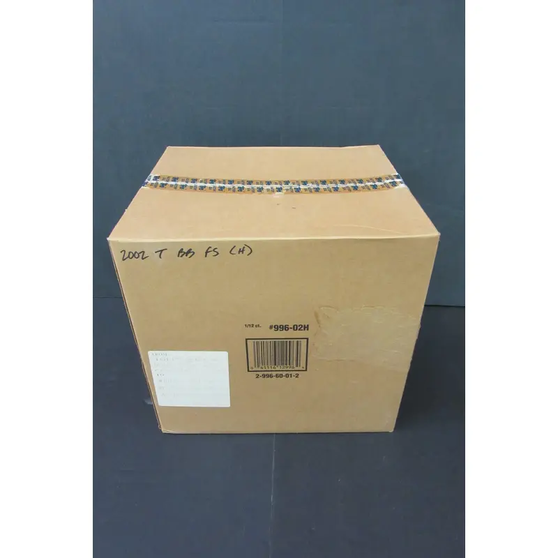 2002 Topps Baseball Factory Set Case (Hobby) (12 Sets) (996-02H)