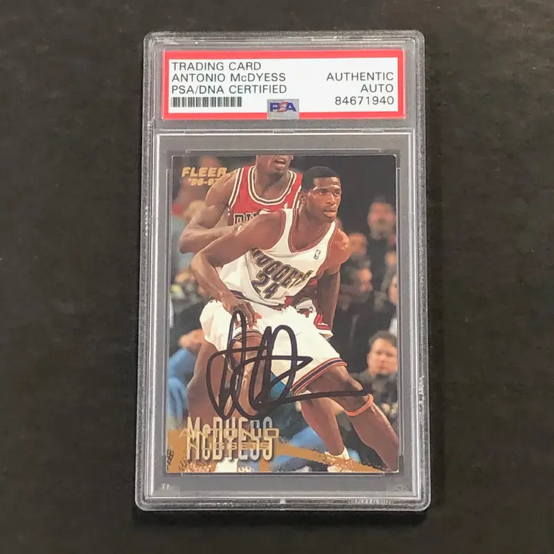 1996-97 Fleer #26 Antonio McDyess Signed Card PSA Slabbed Nuggets