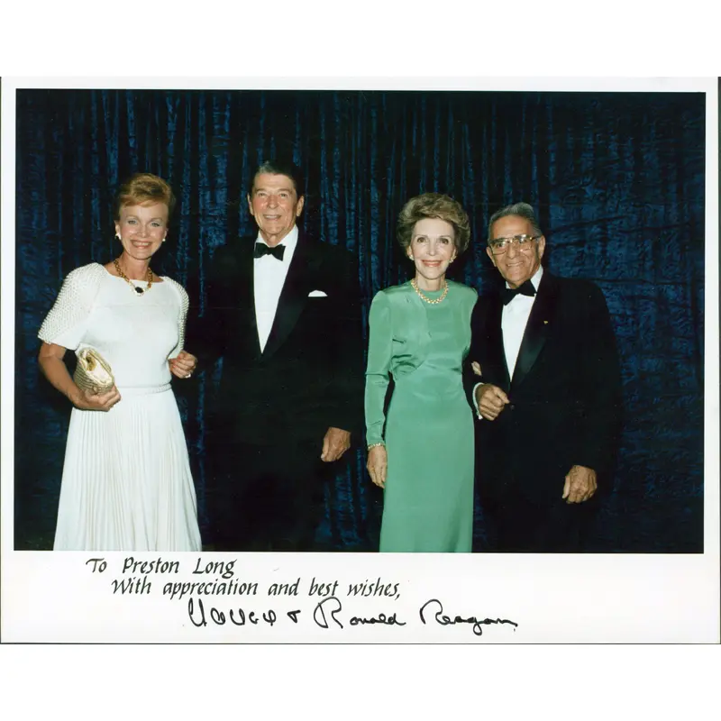 Ronald Reagan & Nancy Reagan Signed 8x10 Official White House Photo BAS #AA00657
