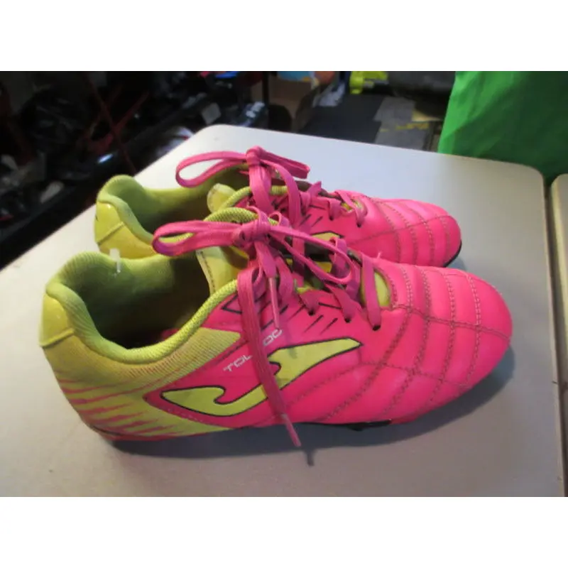 Used Joma Turf Soccer Cleats Size 1