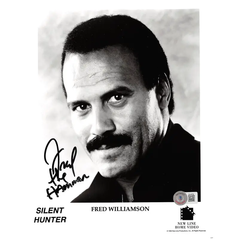 Fred Williamson Silent Hunter "The Hammer" Signed 8x10 Photo BAS #BL44794