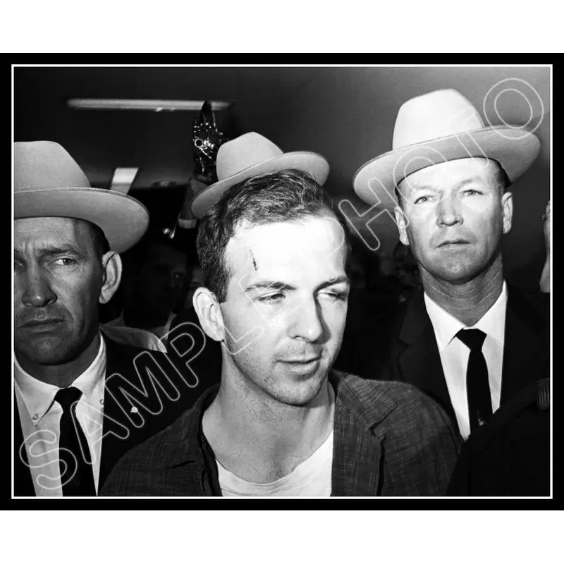 1963 Lee Harvey Oswald 8X10 Photo - 2902