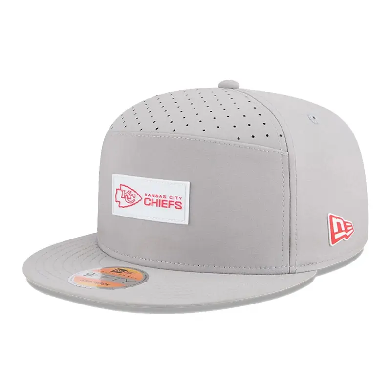 Kansas City Chiefs NFL Sideline 2025 Grey 9FIFTY Split Panel Snapback Adjustable Cap
