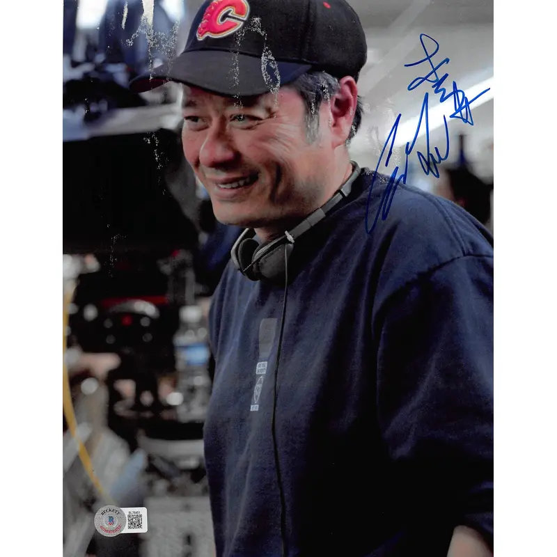 Ang Lee Crouching Tiger, Hidden Dragon Signed 8.5x11 Photo BAS #BL76451