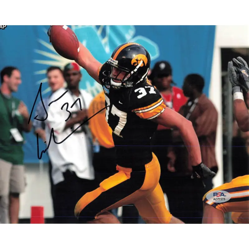 Sean Considine signed 8x10 photo PSA/DNA Iowa Hawkeyes Autographed