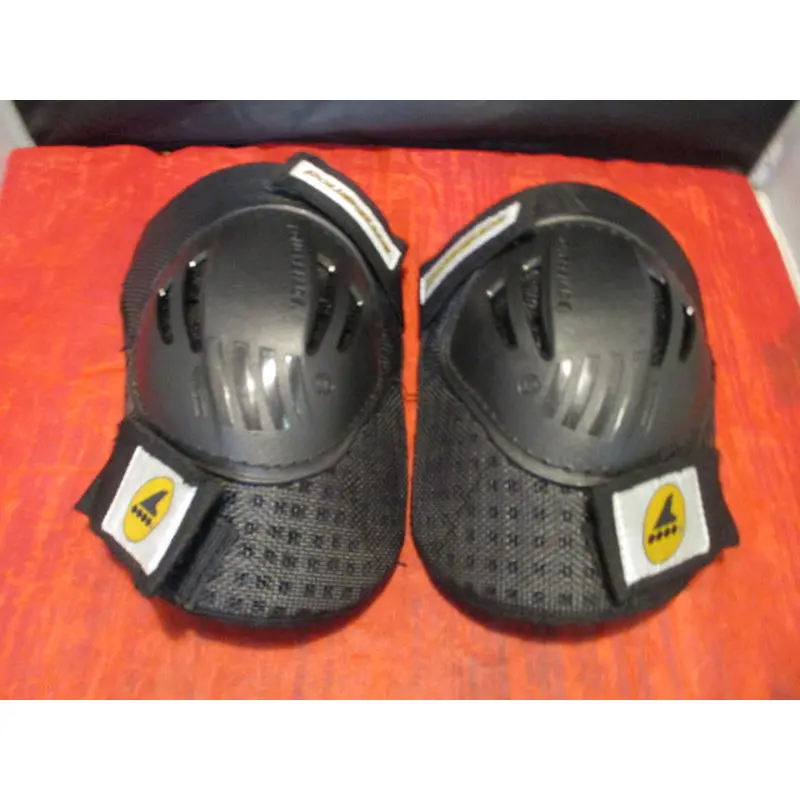 Used Rollerblade Adult Medium Skate Knee Pads