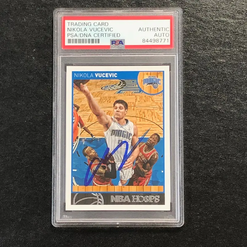 2013-14 NBA Hoops #23 Nikola Vucevic Signed Card AUTO PSA Slabbed Magic